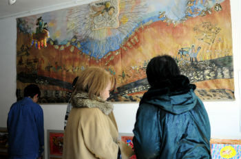 Уже четвертый год ученики художницы Гоар Мирзоян участвуют в выставке, посвященной Дню Св.Саркиса