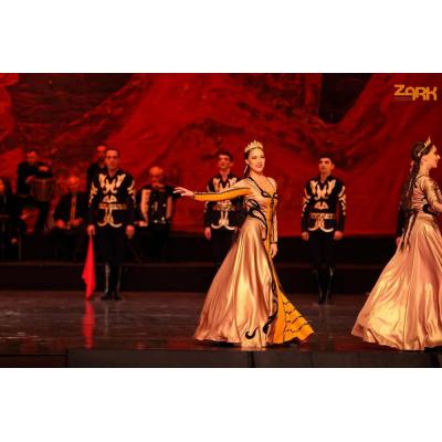 Государственному ансамблю танца Армении 65 лет