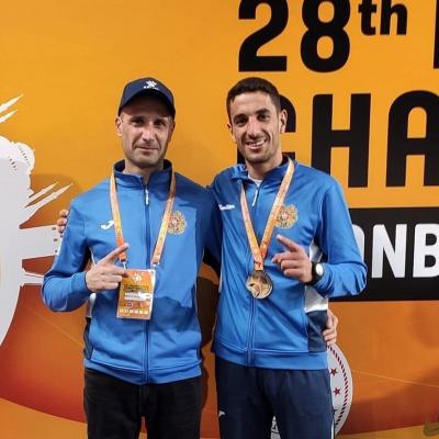 Бегун на 1500 м Ерванд Мкртчян и прыгун тройным Левон Агасян завоевали соответственно золотую и серебряную медали на чемпионате Балканских стран
