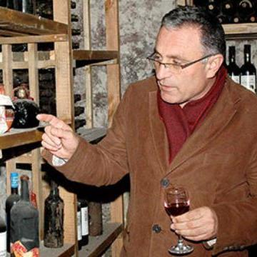 Глава Союза виноделов Армении Аваг Арутюнян бьет тревогу, призывая госорганы оказать поддержку этому сектору