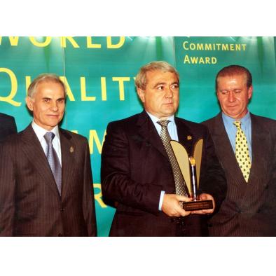 Престижная премия - International Gold Star World Quality Commitment