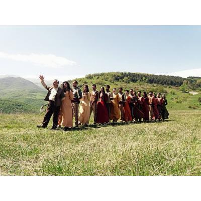 Национальный армянский танец