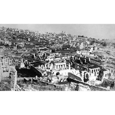 Руины армянского квартала Шуши после антиармянских погромов в 1920 г.