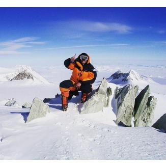История американского альпиниста Шона Шварнера в очередной раз подтверждает, что мы способны на многое даже в безвыходной ситуации