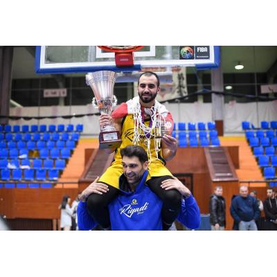 В финале розыгрыша Евразийской баскетбольной лиги 2021 года ливанский 'Аль Рияди' победил армянский 'Ваагни Сити' (76:75) и стал победителем турнира