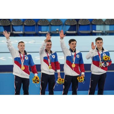 Гимнаст Артур Далалоян стал олимпийским чемпионом в командном первенстве в составе сборной России