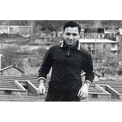 Живой легенде советского футбола, первому вице-президенту РФС Никите Павловиче Симоняну исполнилось 95 лет