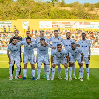 Ереванский 'Пюник' во втором квалификационном раунде Лиги чемпионов УЕФА в ответном матче на выезде разгромил люксембургский 'Дюделанж' и вышел в третий квалификационный раунд 2
