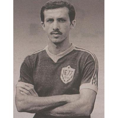 До 27 лет Эрдоган играл в футбол на полупрофессиональном уровне и в какой-то момент даже заинтересовал одного из грандов турецкого футбола – 'Фенербахче'