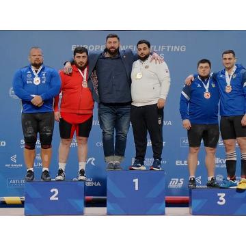 Армянские тяжелоатлеты успешно выступили на чемпионате Европы в Кишиневе
