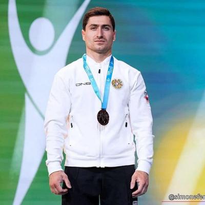 На чемпионате Европы по спортивной гимнастике в Лейпциге представители Армении уже завоевали по одной золотой, серебряной и бронзовой медали