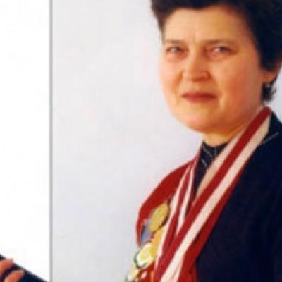 Зинаида Симонян за свою спортивную карьеру завоевала свыше 250 наград, в том числе 41 золотую медаль