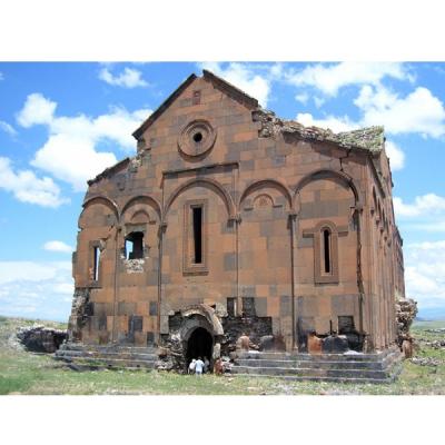 По известным причинам армянские специалисты не имеют возможности исследовать полностью весь подземный мир Ани