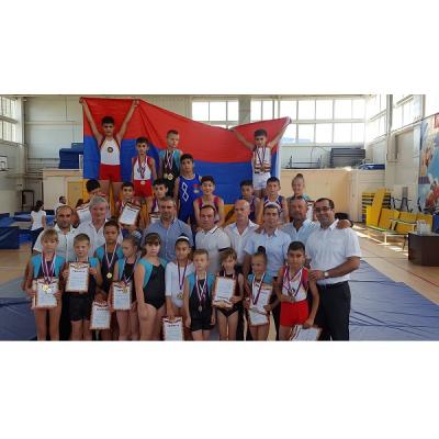 Юные армянские спортсмены победно выступили на международном турнире по прыжкам на батуте в Краснодаре