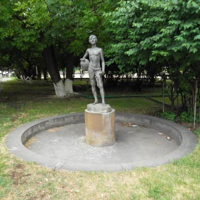Скульптура Ованеса Беджаняна