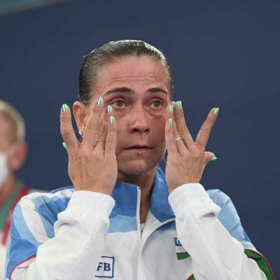 46-летняя гимнастка Оксана Чусовитина выступила на рекордных восьми Олимпийских играх и пока не может окончательно попрощаться со спортом